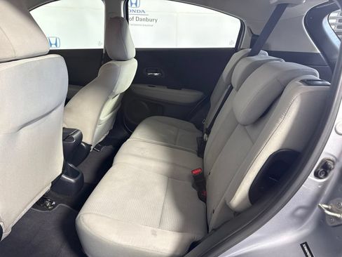 Used 2019 Honda HR-V LX image 13