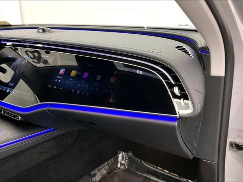 Used 2026 Mercedes-Benz E 350 Sedan image 19