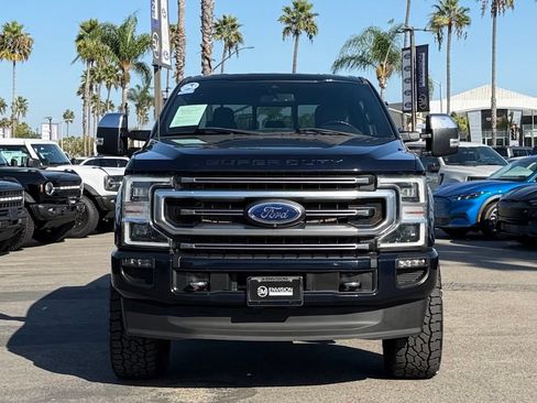 Certified 2022 Ford F350 Platinum w/ FX4 Off-Road Package AWD/4WD image 3