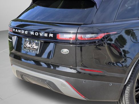 Used 2021 Land Rover Range Rover Velar S AWD/4WD image 40