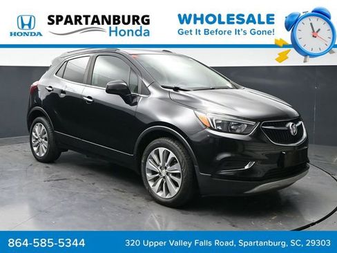 Used 2020 Buick Encore Preferred FWD image 3