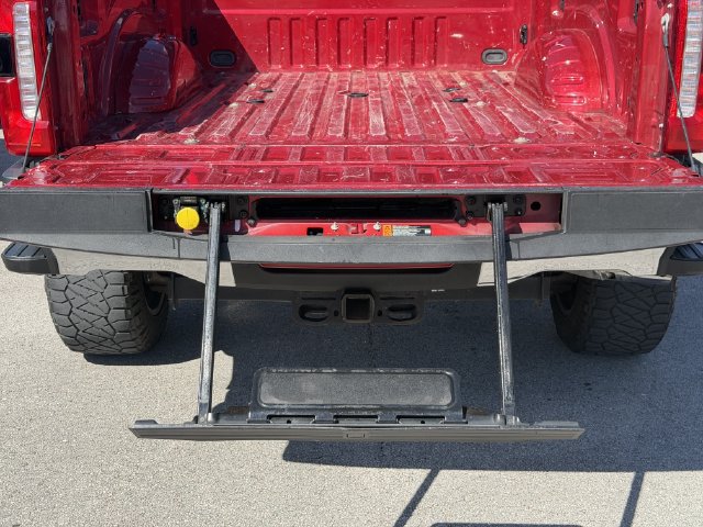 Used 2024 Ford F250 Lariat w/ Lariat Ultimate Package AWD/4WD image 12