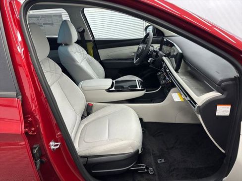 New 2026 Hyundai Tucson SEL image 14