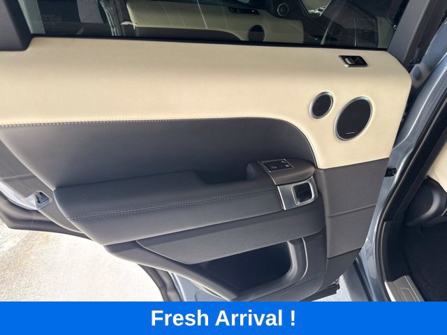 Used 2019 Land Rover Range Rover Sport HSE AWD/4WD image 14