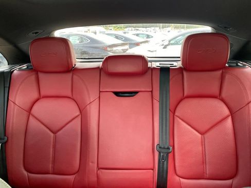 Used 2018 Porsche Macan GTS AWD/4WD image 15