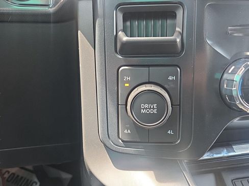 Used 2026 Ford F150 Lariat w/ Equipment Group 502A High AWD/4WD image 11