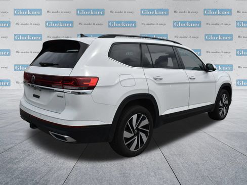 Used 2025 Volkswagen Atlas SE AWD/4WD image 6