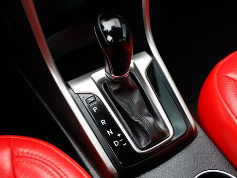 Used 2013 Hyundai Elantra GT w/ Style Pkg image 38