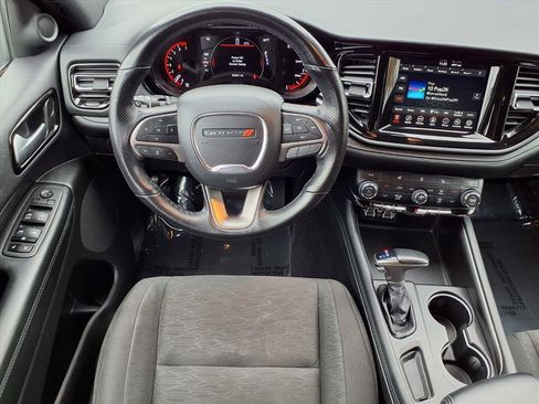Used 2024 Dodge Durango SXT image 6