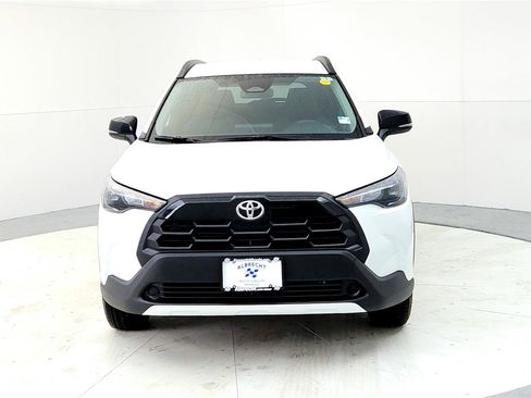 New 2026 Toyota Corolla Cross LE image 8