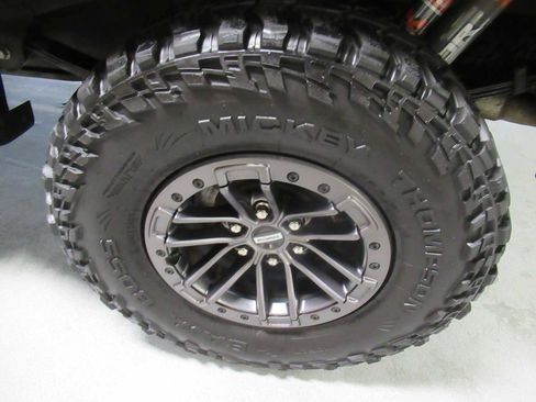 Used 2019 Ford F150 Raptor w/ Equipment Group 802A Luxury AWD/4WD image 9