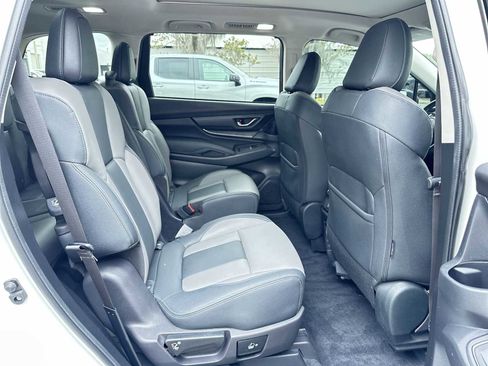 Used 2022 Subaru Ascent Onyx Edition AWD/4WD image 18