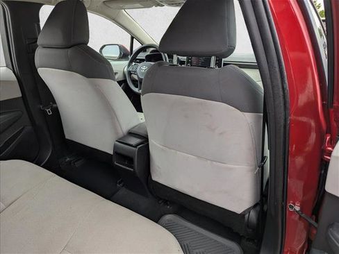 Used 2021 Toyota Corolla LE FWD image 28