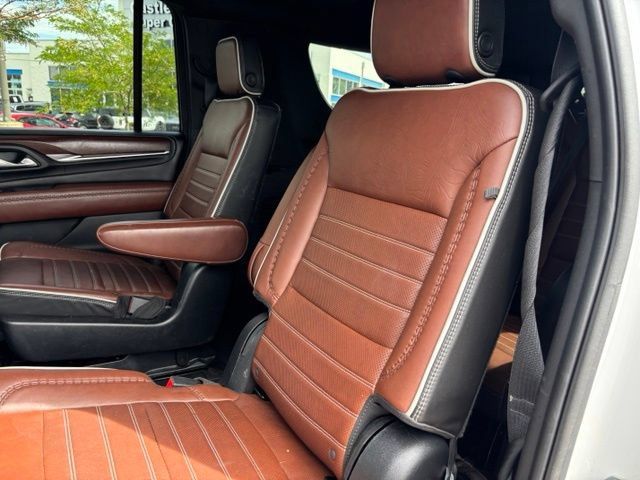 Certified 2023 GMC Yukon XL Denali Ultimate AWD/4WD image 19