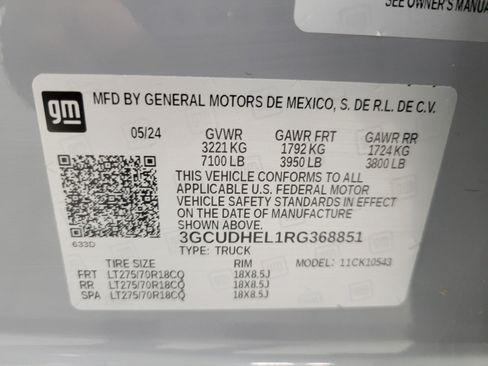 Used 2024 Chevrolet Silverado 1500 ZR2 w/ Technology Package AWD/4WD image 27