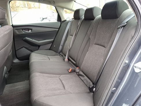 Certified 2023 Honda Accord EX image 8