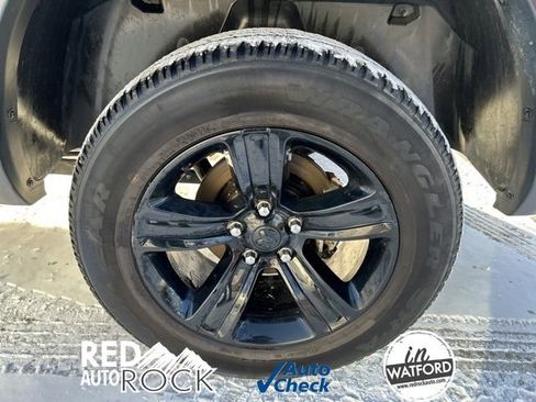 Used 2024 RAM 1500 Classic Warlock image 9