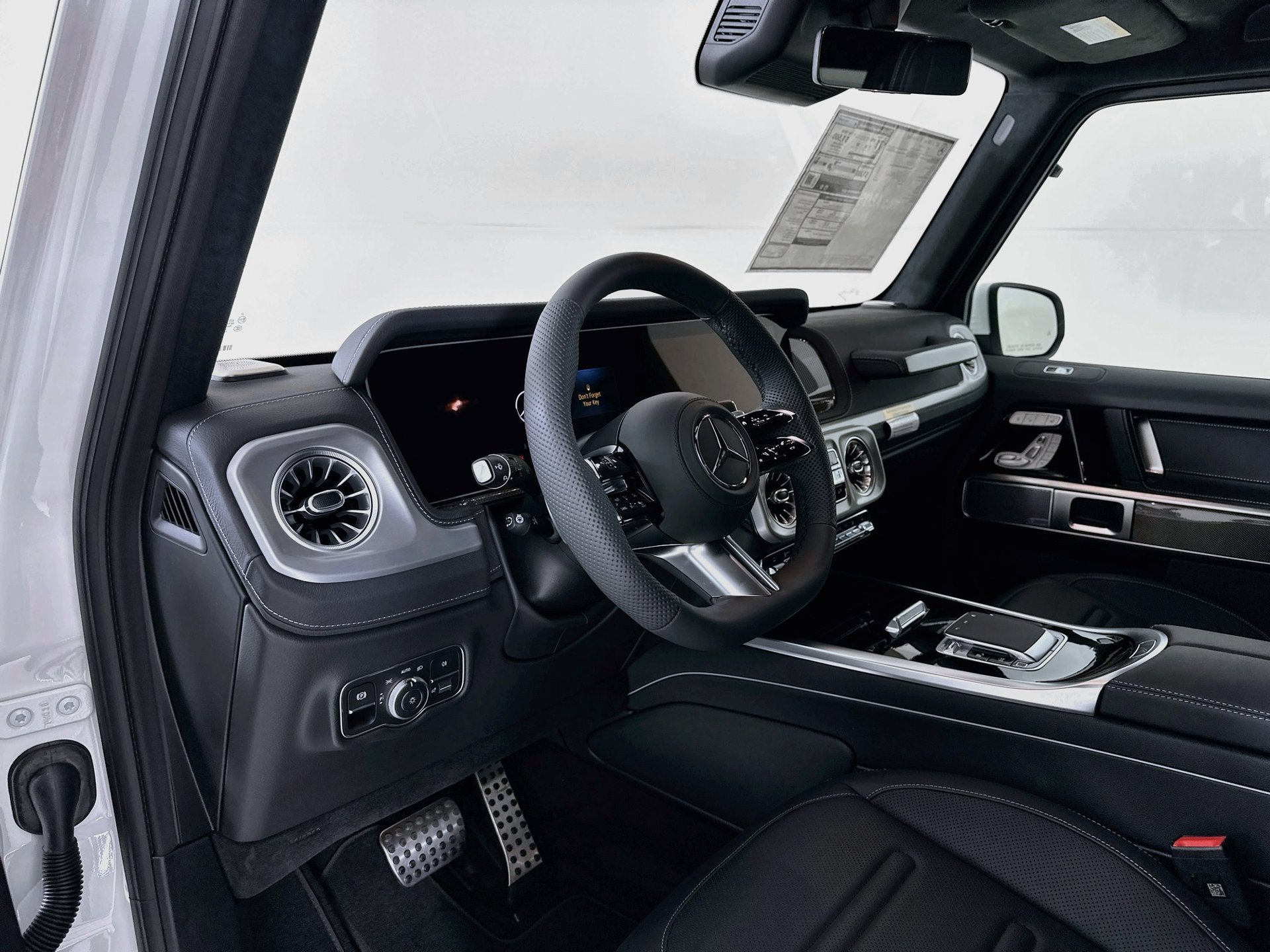 New 2027 Mercedes-Benz G 580 e image 10