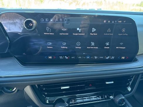 New 2026 Chevrolet Suburban Premier w/ Sun And Tow Package image 20