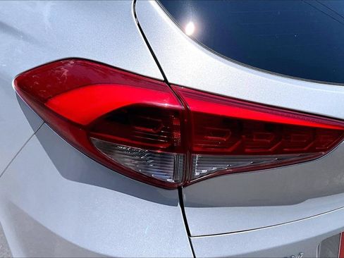Used 2018 Hyundai Tucson SEL Plus FWD image 20