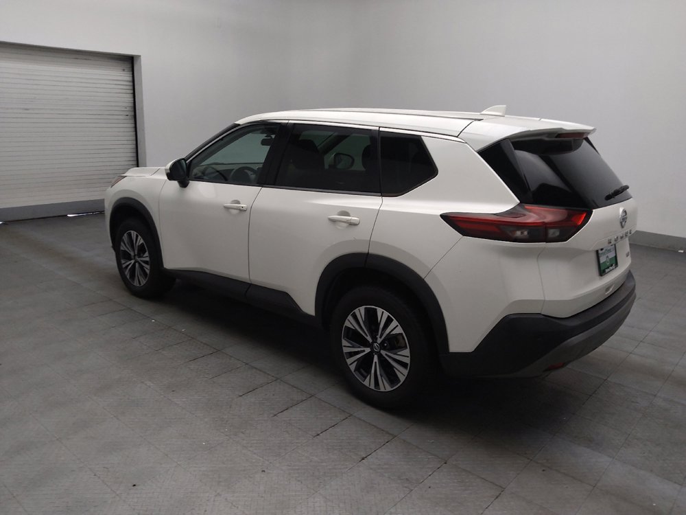 Used 2021 Nissan Rogue SV FWD image 3
