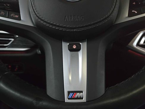 Used 2022 BMW X7 xDrive40i w/ M Sport Package AWD/4WD image 37