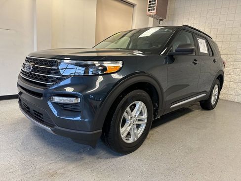 Used 2023 Ford Explorer XLT w/ Equipment Group 202A image 15