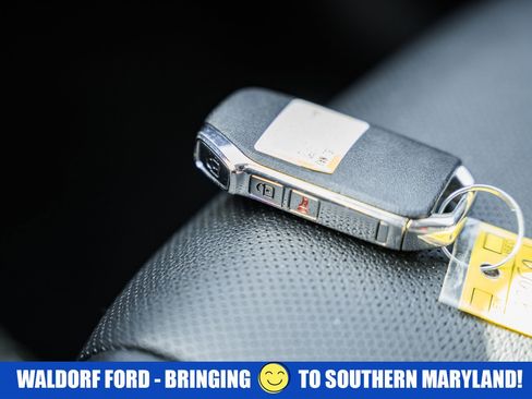 Used 2025 Kia Sportage EX FWD image 42