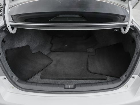 Used 2015 Honda Accord Sport image 41