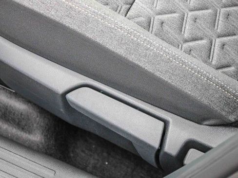 New 2026 Nissan Kicks SV image 22