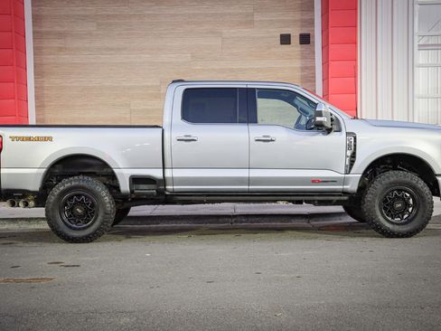 Used 2023 Ford F350 Platinum w/ Tremor Off-Road Package image 2