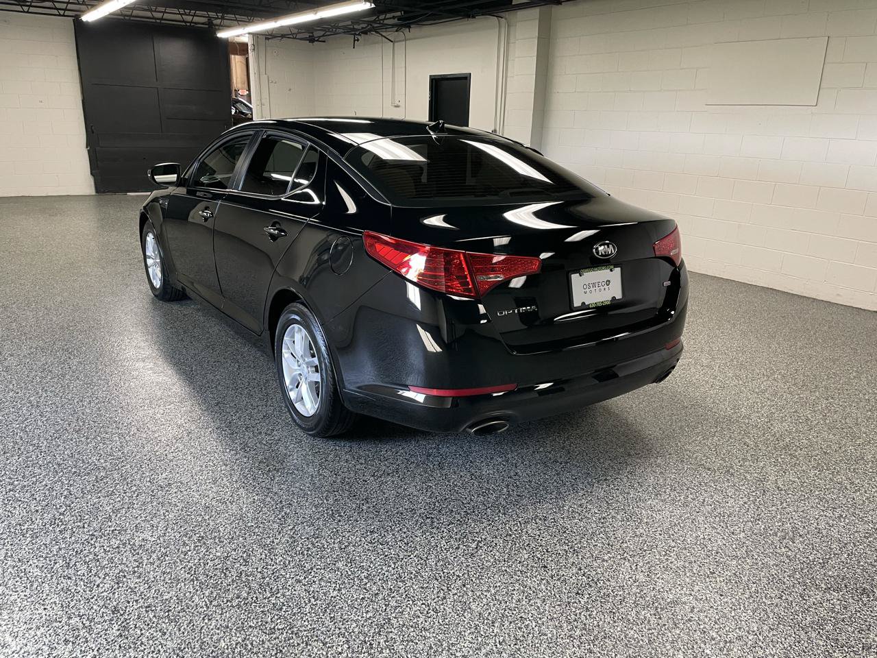 Used 2013 Kia Optima LX FWD image 6