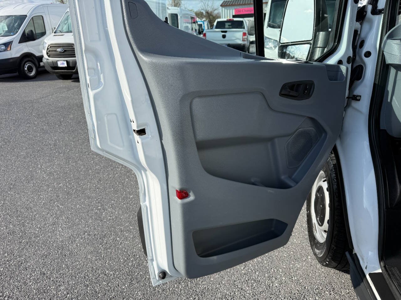 Used 2018 Ford Transit 150 130 Low Roof RWD image 11