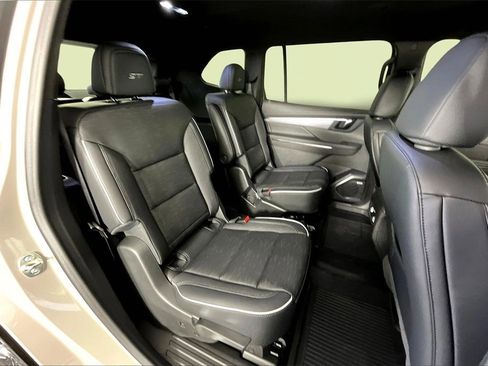 New 2026 Buick Enclave Sport Touring w/ Super Cruise Package image 11