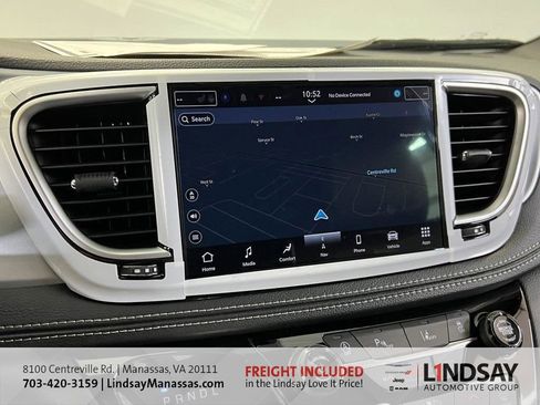 New 2026 Chrysler Pacifica Limited w/ S Appearance Package image 36