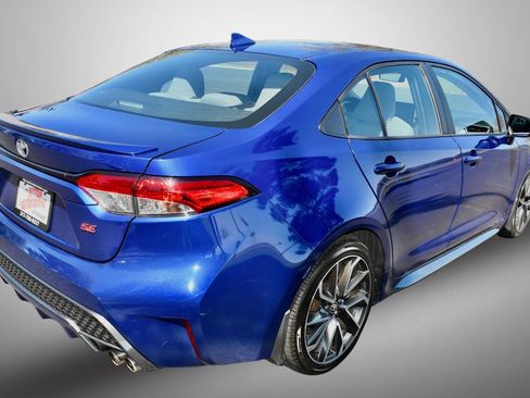 Used 2021 Toyota Corolla SE w/ Carpet Mat Package (TMS) FWD image 7