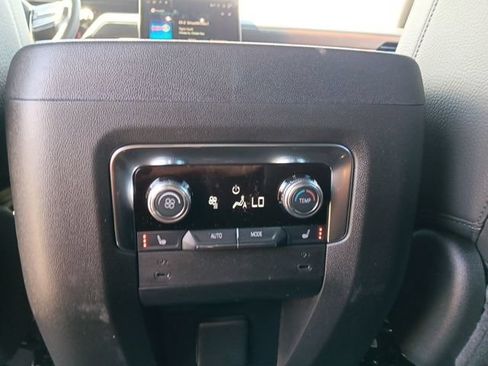 New 2026 GMC Yukon Denali AWD/4WD image 19