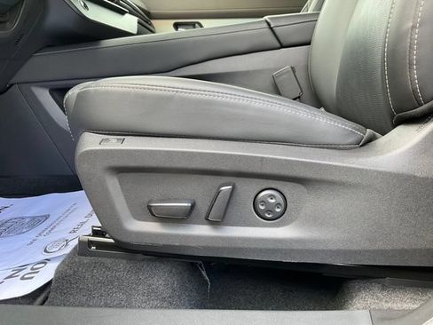 Used 2025 Nissan Murano Platinum AWD/4WD image 14