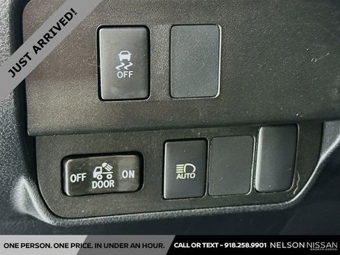 Used 2020 Toyota Tacoma SR5 image 10