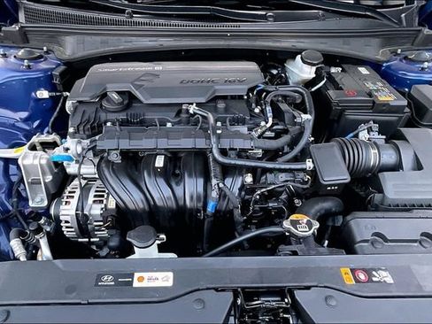 Certified 2026 Hyundai Elantra Sport FWD image 11