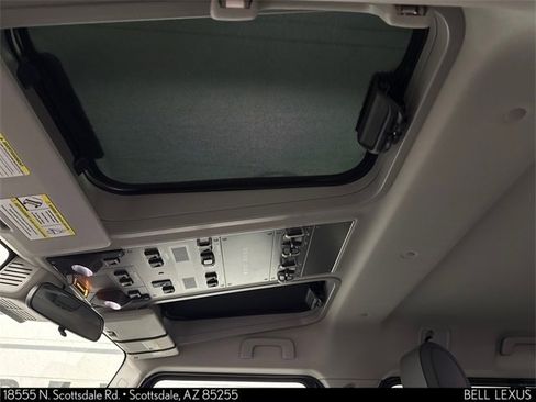 Used 2024 INEOS Grenadier Fieldmaster Edition image 16