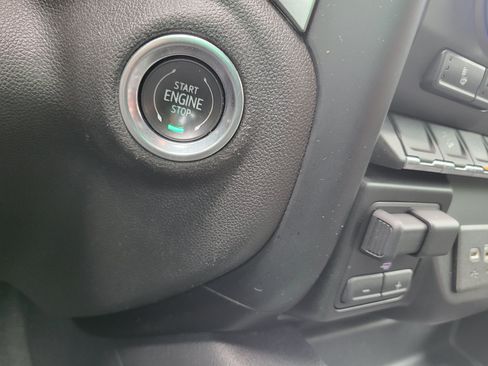 Used 2019 Chevrolet Silverado 1500 RST AWD/4WD image 22