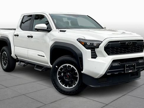 New 2026 Toyota Tacoma TRD Off-Road image 2
