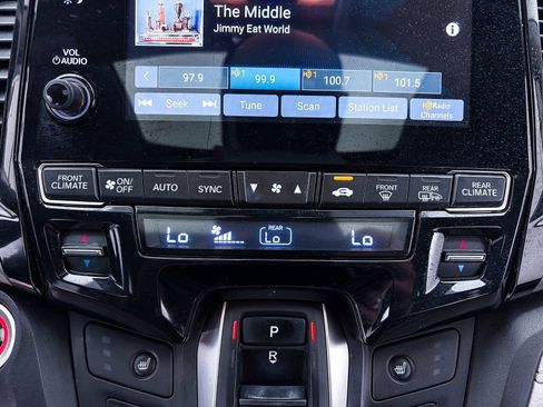 Used 2021 Honda Odyssey EX-L image 19