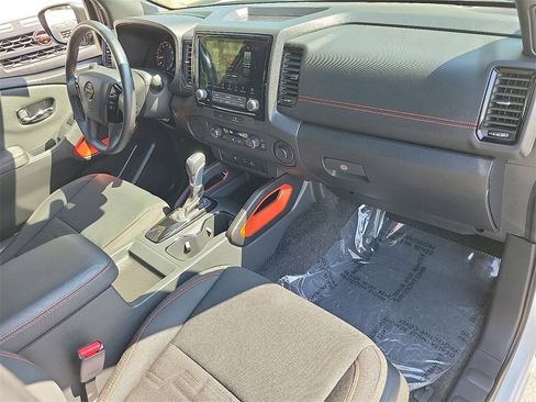 Used 2023 Nissan Frontier Pro-X w/ Technology Package image 16