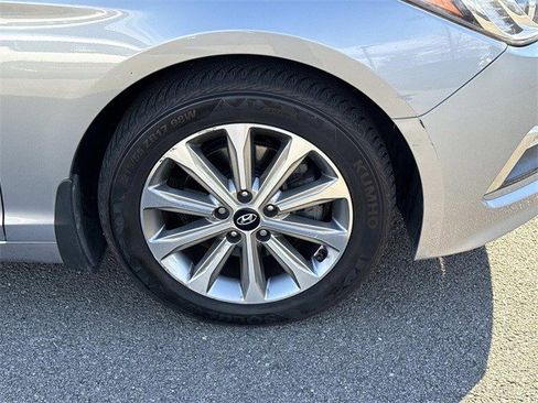Used 2015 Hyundai Sonata SE w/ Option Group 09 image 7