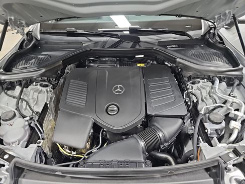 New 2026 Mercedes-Benz GLC 300 image 32
