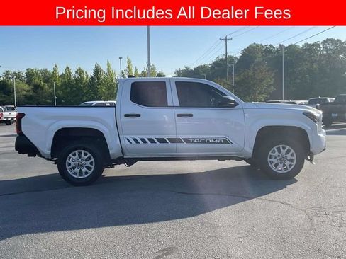 Used 2024 Toyota Tacoma SR AWD/4WD image 6