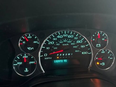 Used 2015 GMC Savana 2500 RWD image 4