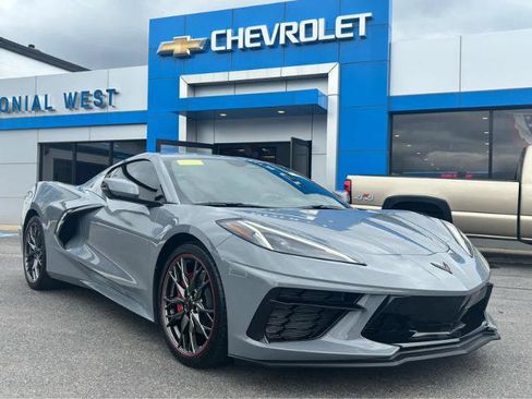 Used 2024 Chevrolet Corvette Stingray Coupe w/ 1LT RWD image 17